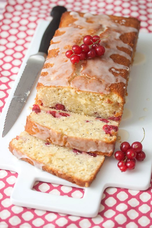 Currant and Poppyseed Loaf Cake